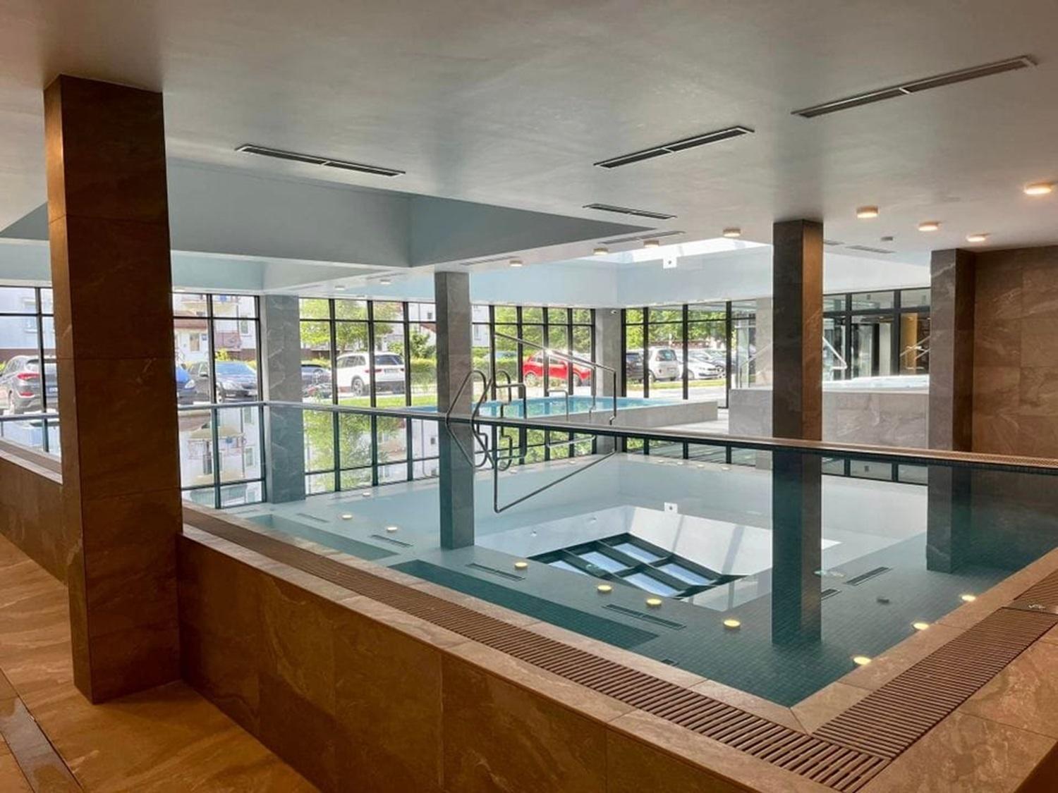 Port Basen & Jacuzzi Apartament *